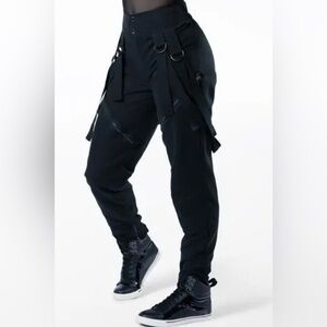 Balera by Weissman Pop Star Pants With Straps
Style AH10511 size Adult Small